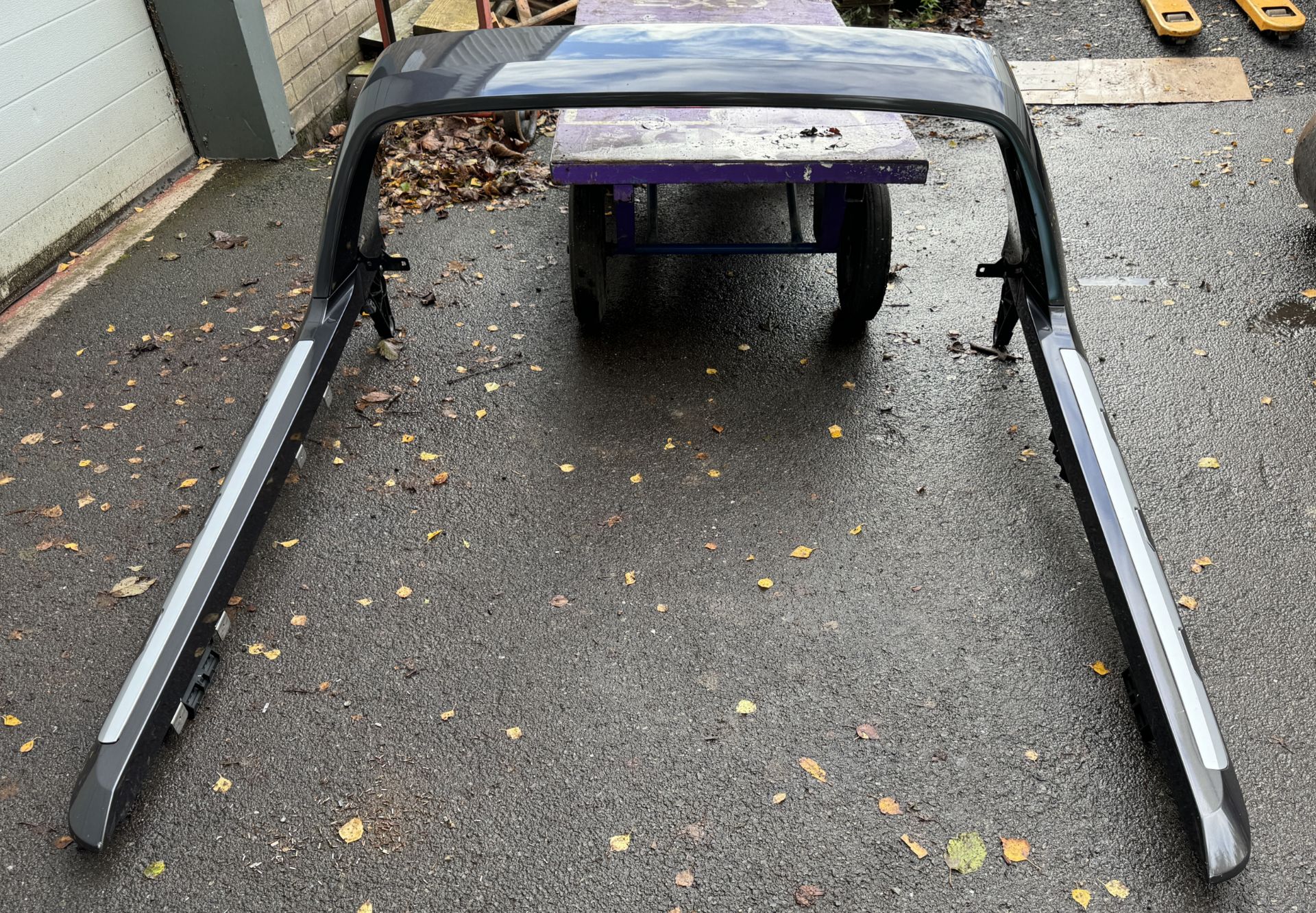 Genuine Ford Ranger Black Roller Tonneau Cover with Parts & Fixings as Shown - Further Details to be - Image 28 of 43