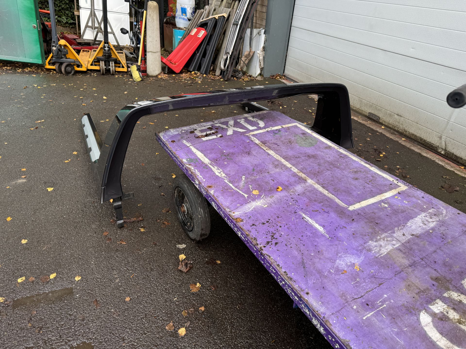 Genuine Ford Ranger Black Roller Tonneau Cover with Parts & Fixings as Shown - Further Details to be - Bild 36 aus 43