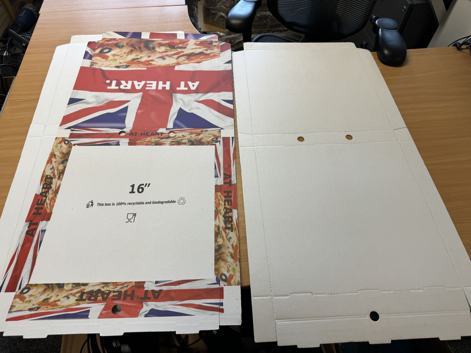 Circa 400 - 16" Pizza Boxes - RRP £400 - Low Reserve