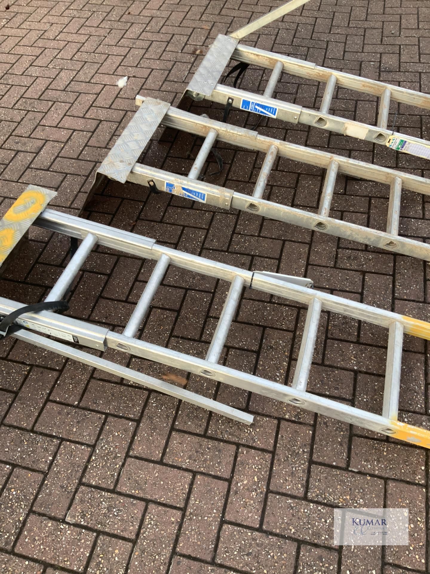 3: Access ladders - Image 2 of 4