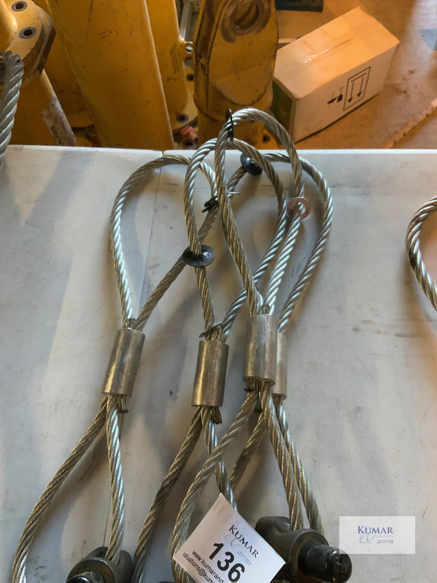 4: 2 tonne swivel lifting loops - Image 3 of 5