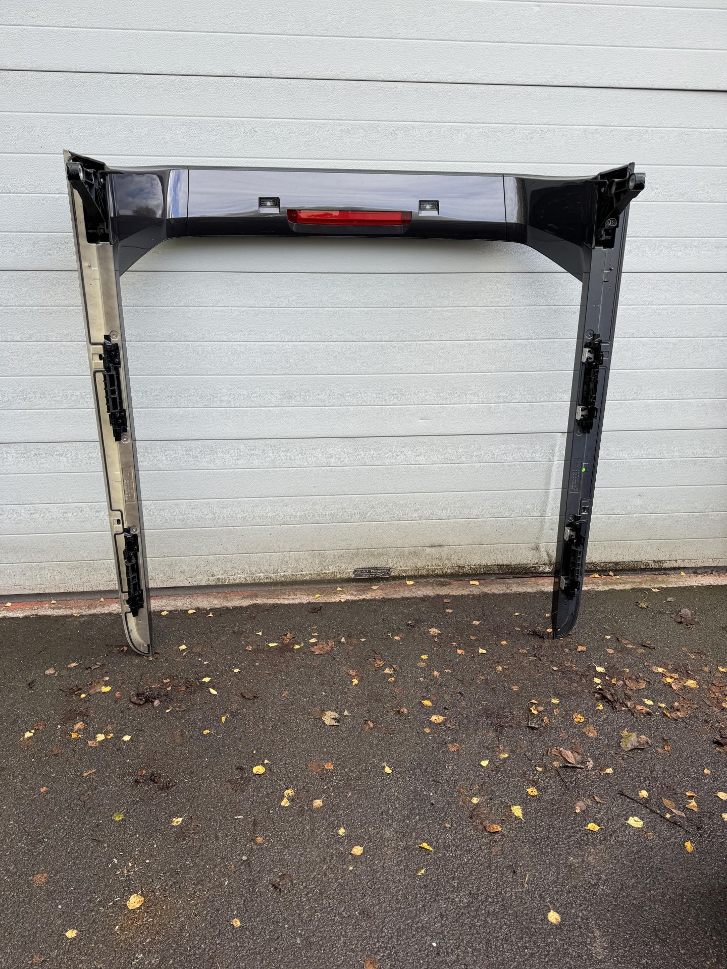 Genuine Ford Ranger Black Roller Tonneau Cover with Parts & Fixings as Shown - Further Details to be - Image 37 of 43