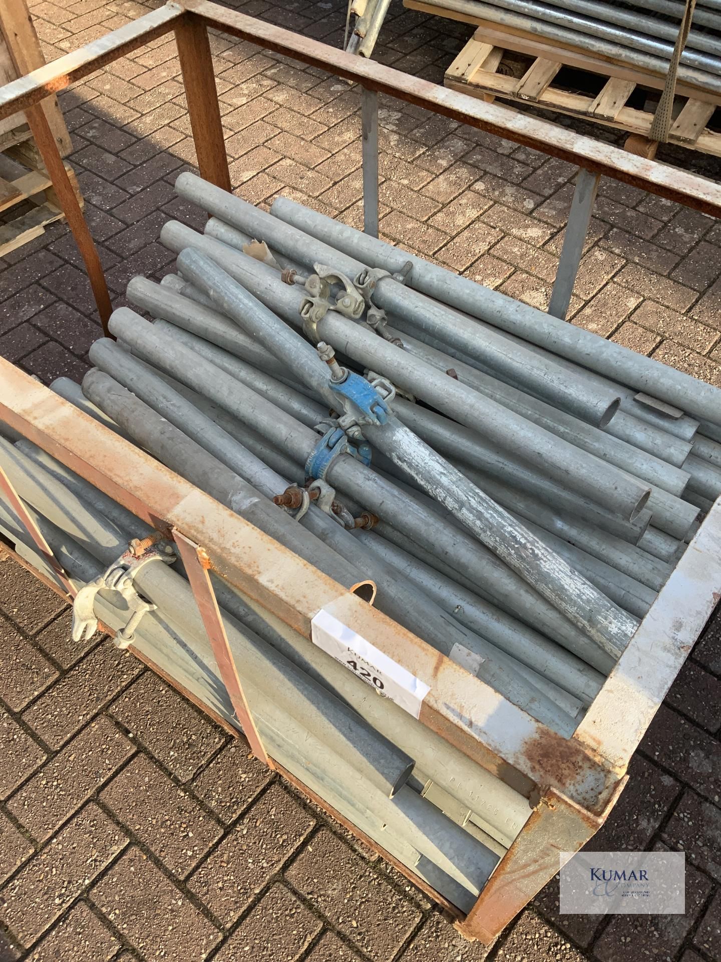 50: Approximately: 3ft scaffolders tubes - Image 5 of 5