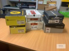 6: Pairs Various Style Size 8 Safety Boots & Shoes