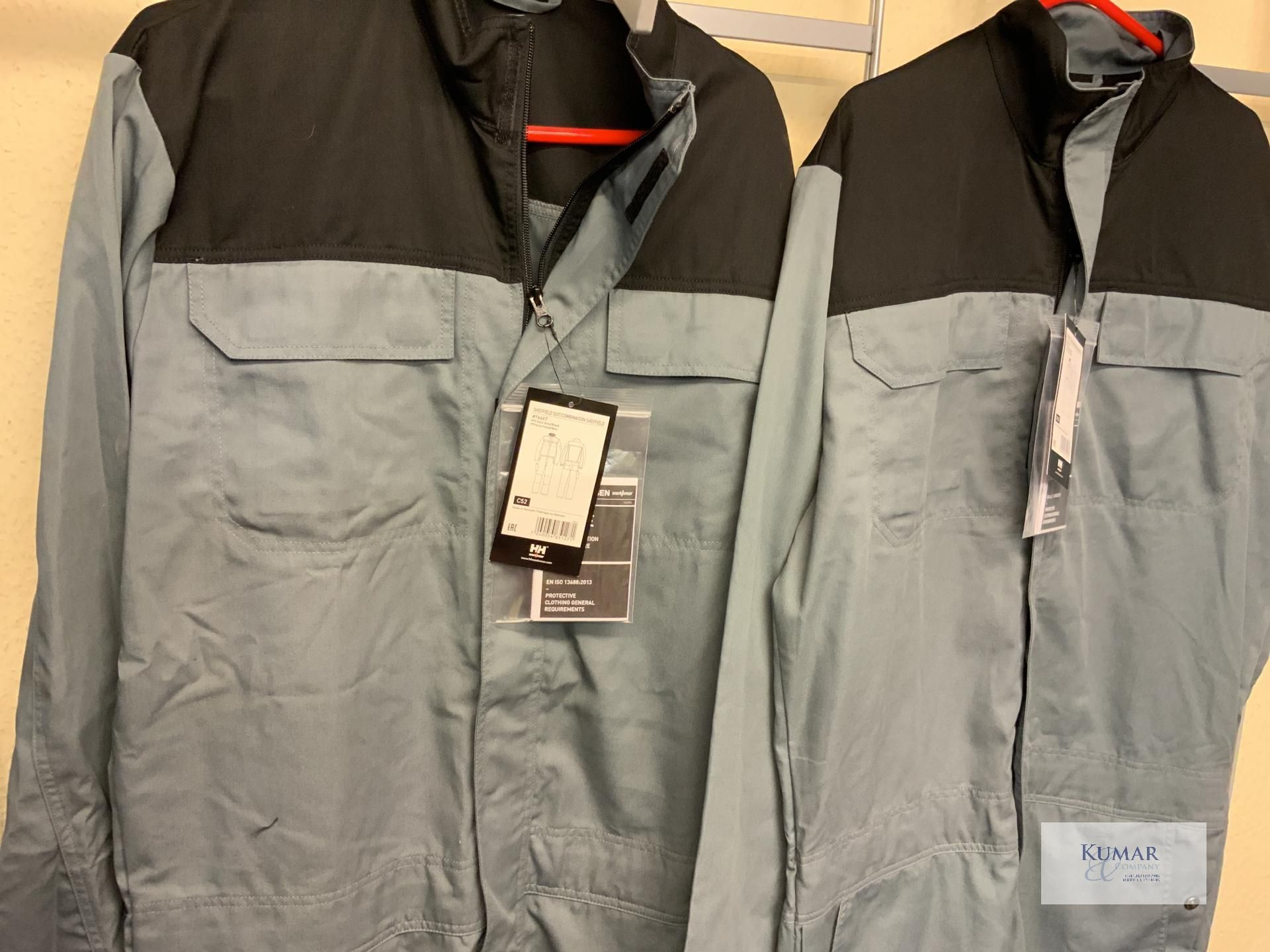 2: Helly Hansen Coveralls Size C52 - Image 5 of 5