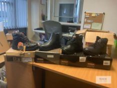 4: Pairs of Various Size 7 Titan Safety Boots - Comprising Titan FW820 Scuff Cap Genuine Leather