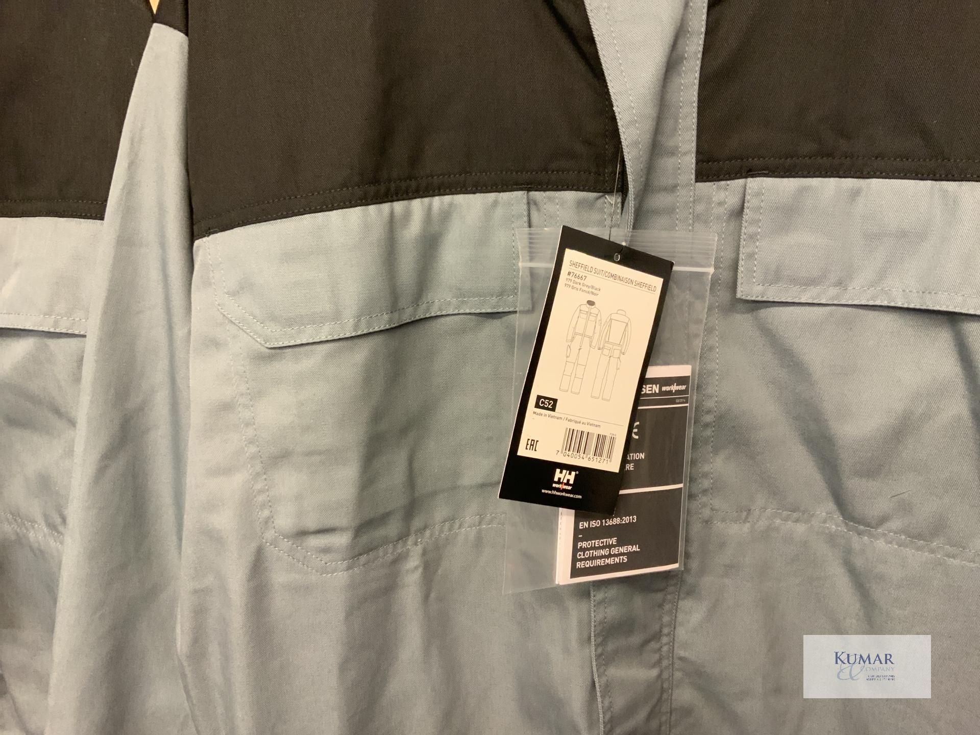 2: Helly Hansen Coveralls Size C52 - Image 4 of 5