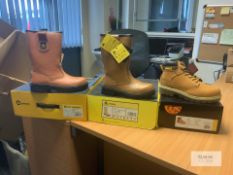 3Pairs Size 3 Steel Toe Cap Safety Boots - As Shown
