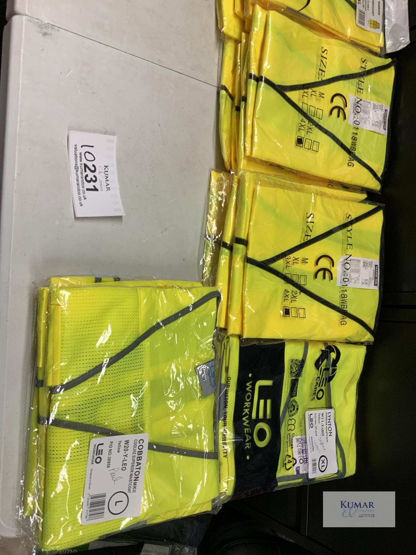Large Quantity of Warrior & Leo High Vis Jackets Sizes Range large -4XL - Image 4 of 8