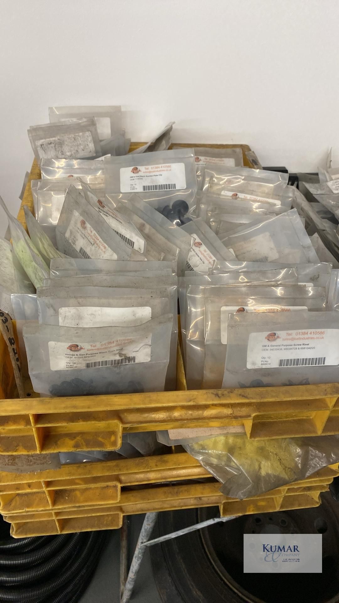 Large Quantity of Specialist Automtive Clips, Fastners, Mainly Interior & Trim Clips for Classic