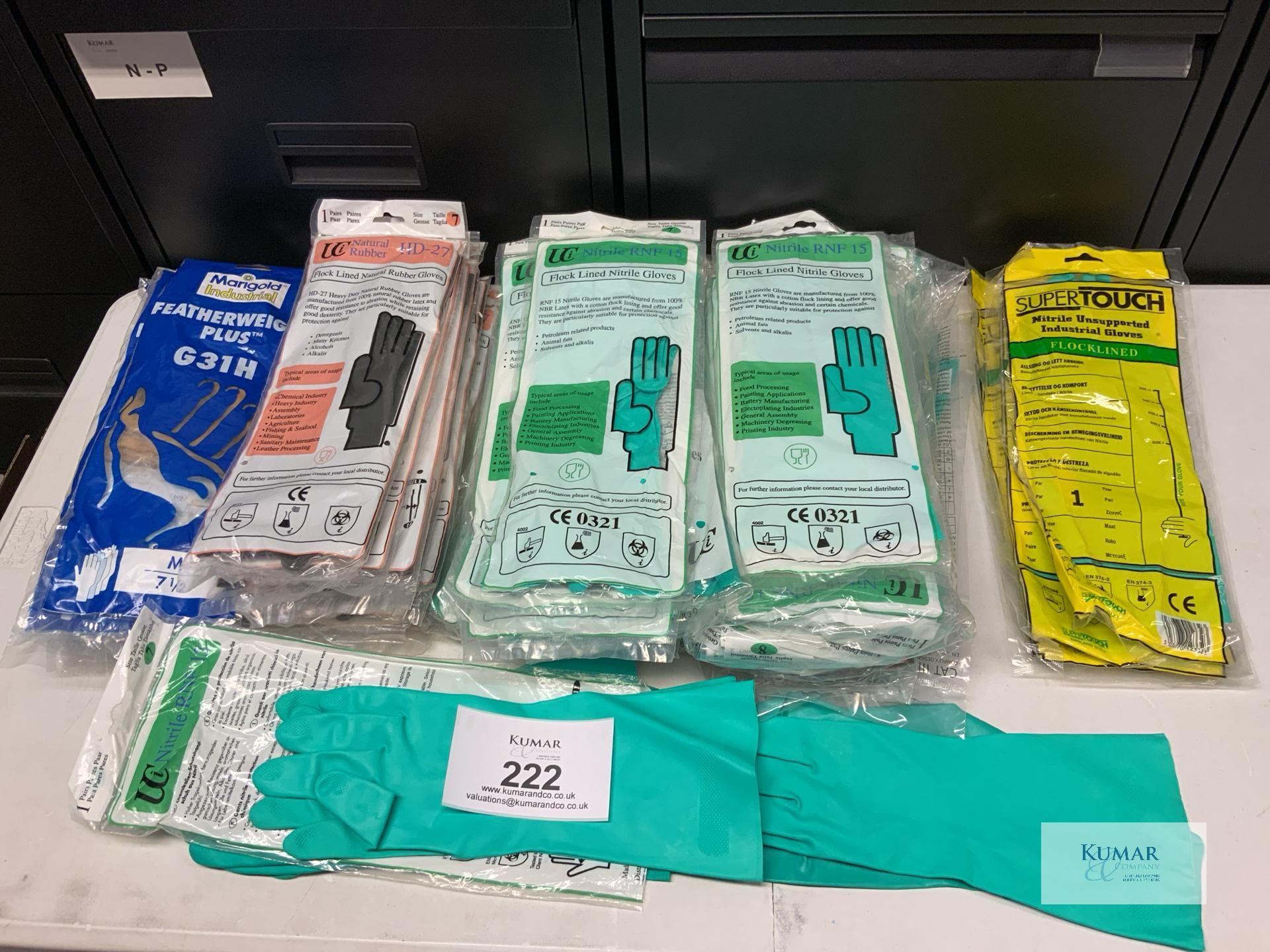 Quantity of Flocklined Rubber Gloves to include UCI Nitrile RNF 15, HD-27, Supertouch & Marigold.