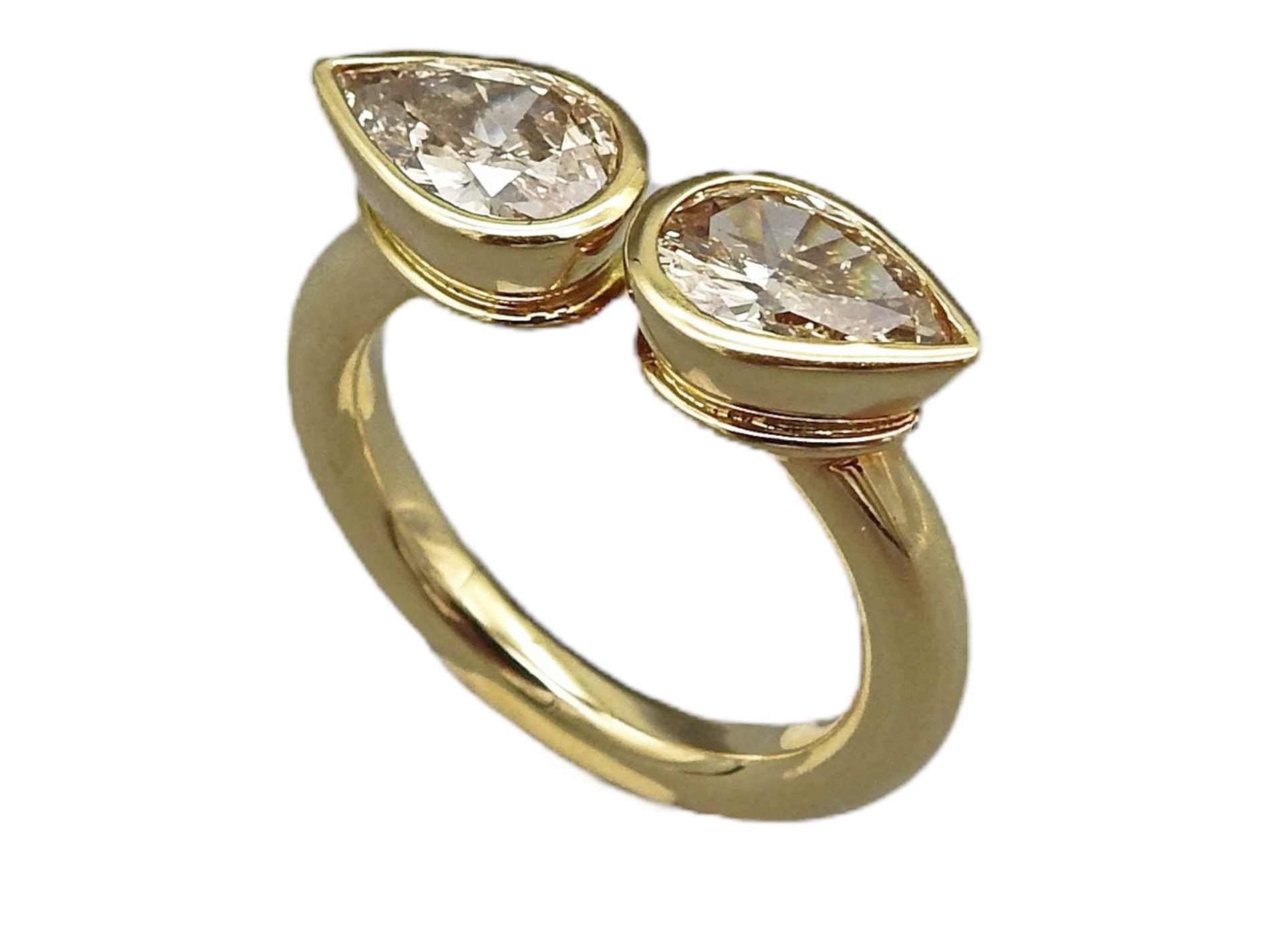 Extravaganter Designerring mit Diamanten