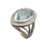 Imposanter Ring mit Aquamarin