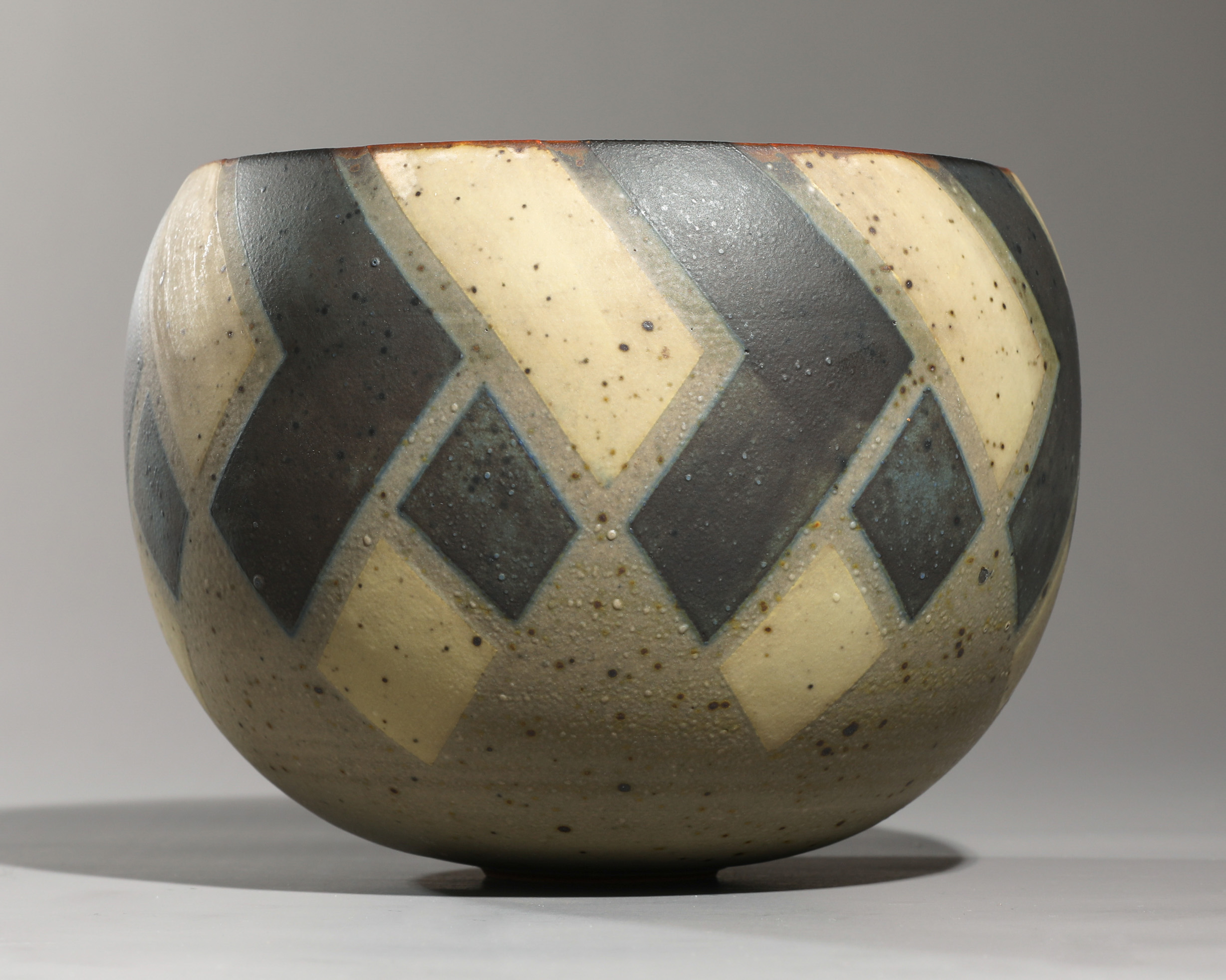 Karl Scheid, Bowl, 1989 and Vase, 1993 - Image 3 of 8