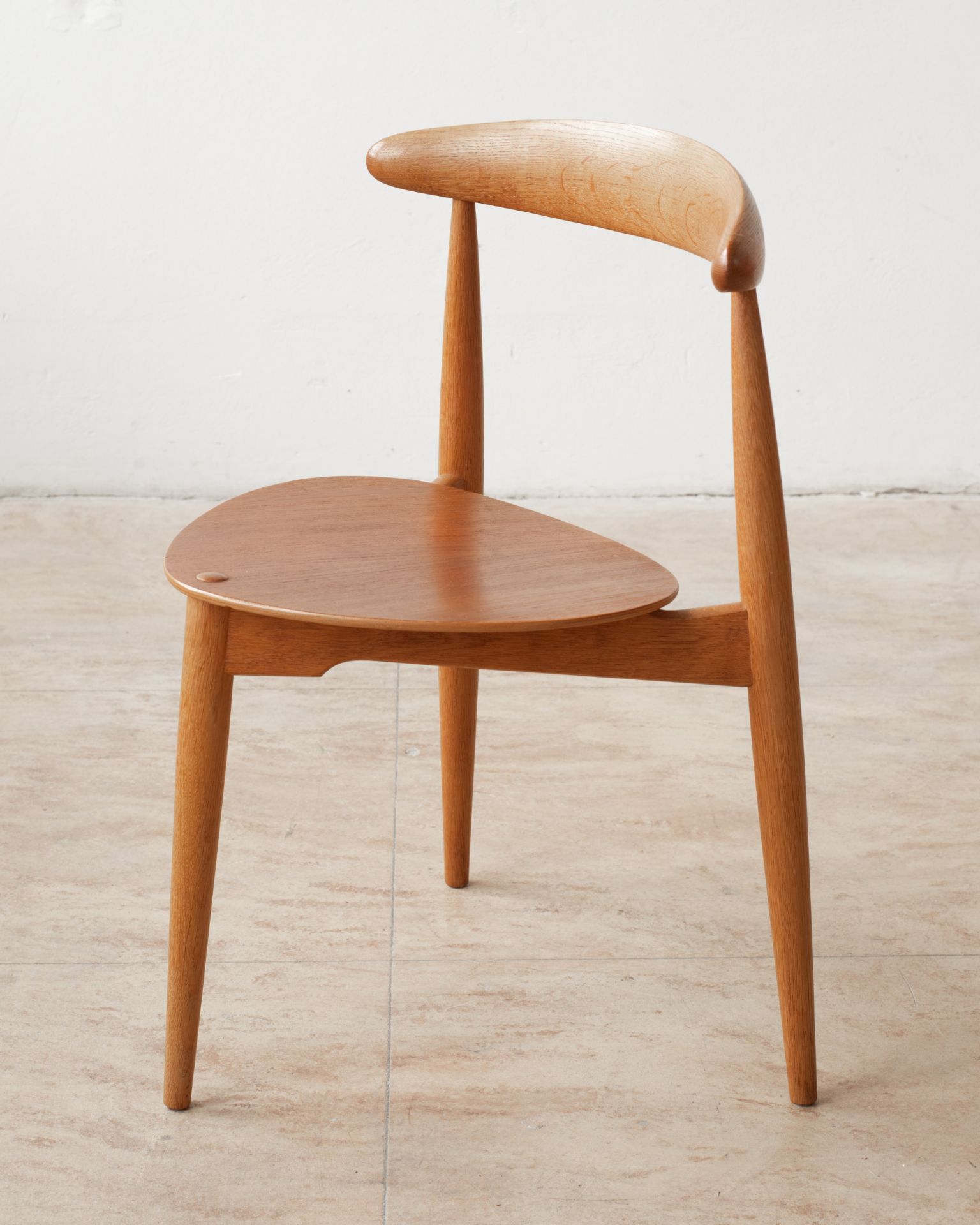 Hans J. Wegner, Fritz Hansen, Hjertestole Gruppe mit Tisch 4602 + 6 Herzstühle 4103 - Bild 5 aus 5