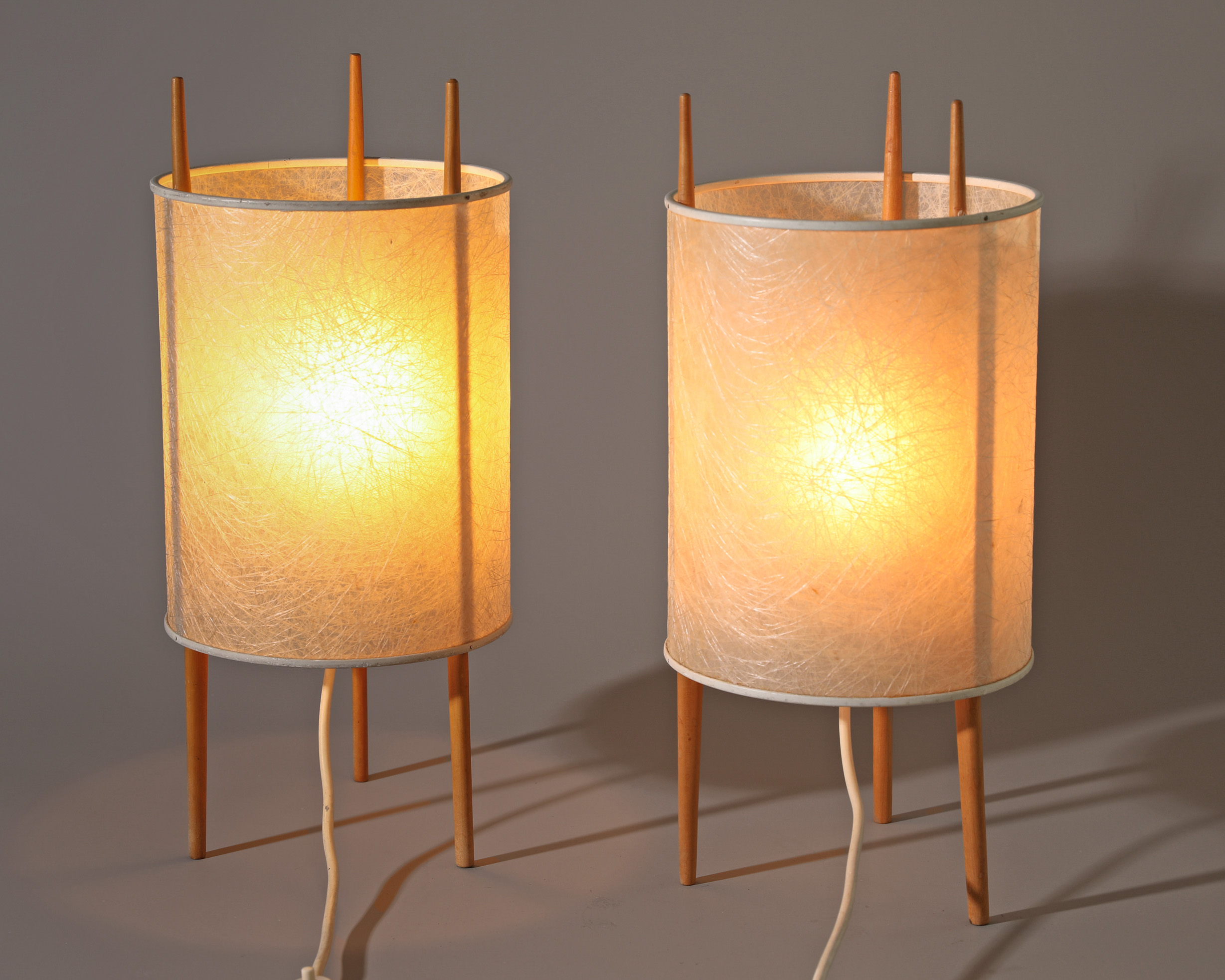 Isamu Noguchi, Knoll International, 2 Tripod Table Lamps - Image 2 of 3