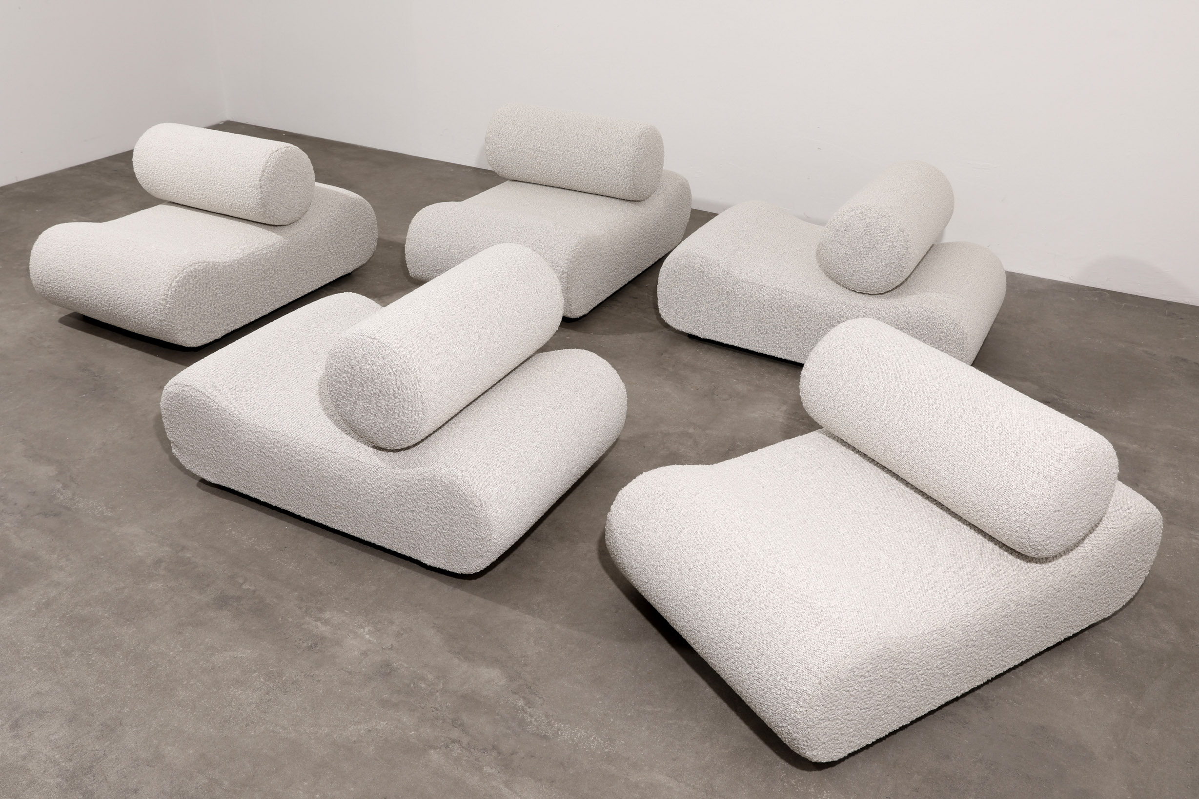 Klaus Uredat, COR, 5 modular seating elements, model Corbi