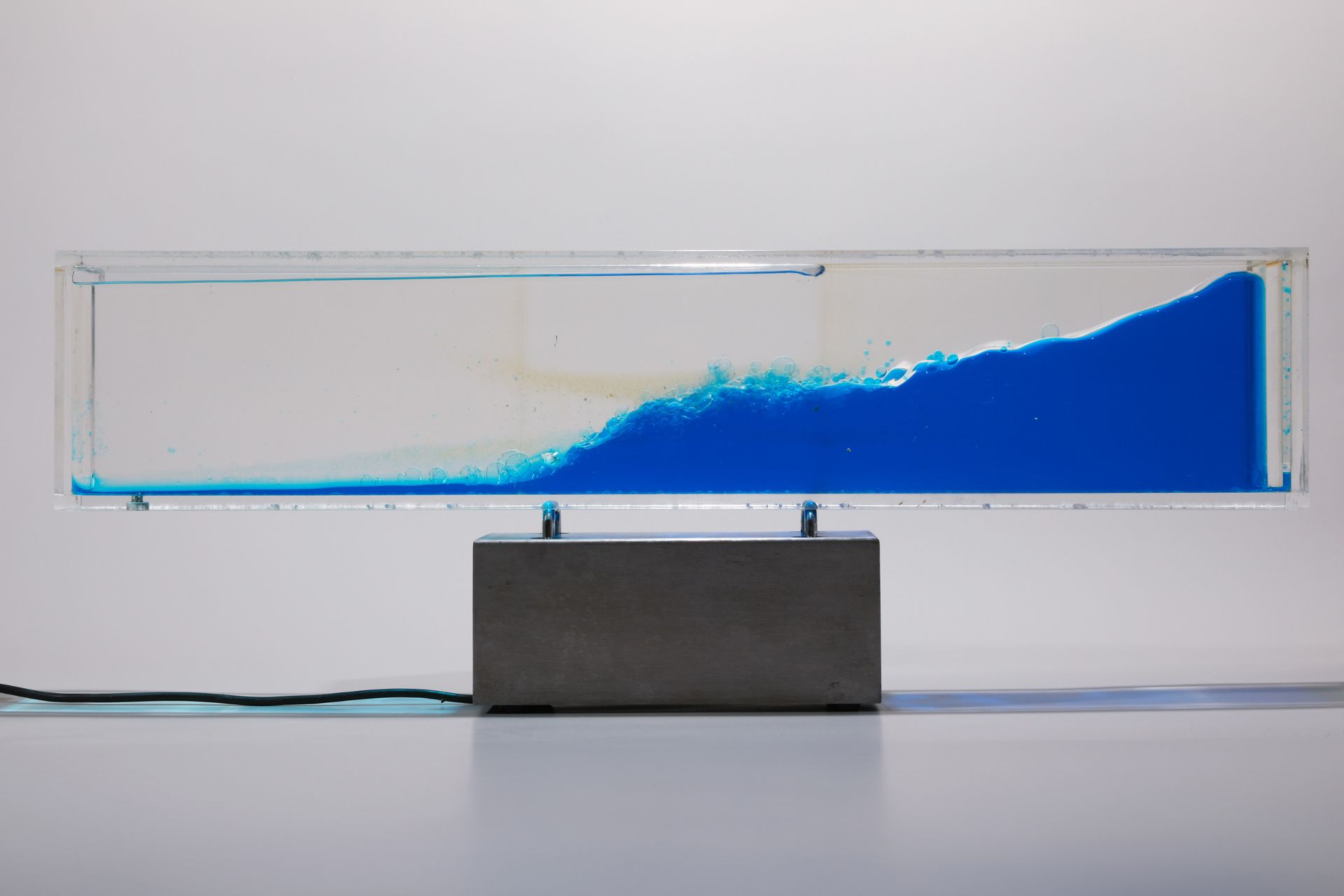 Kinetic sculpture The wave / La vague / Wave motion machine - Image 3 of 7