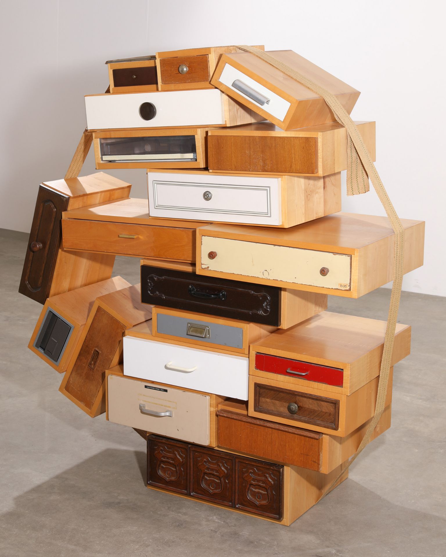Tejo Rémy, droog design, Drawer object, model You can't lay down your memories - Image 2 of 9