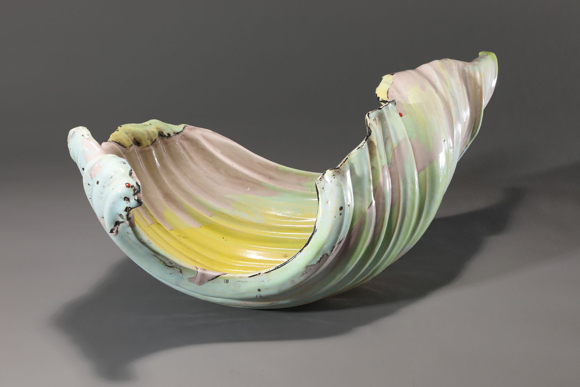 Karl Fulle, ceramic object wave, 2010