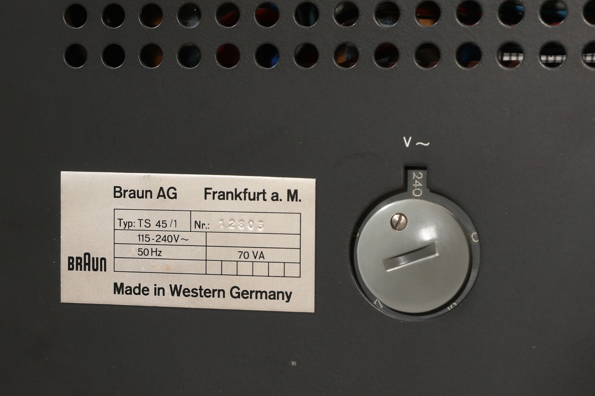 Dieter Rams, Braun AG, Wall Stereo System: TS 45/1, TG 60, L 450 - Image 6 of 7