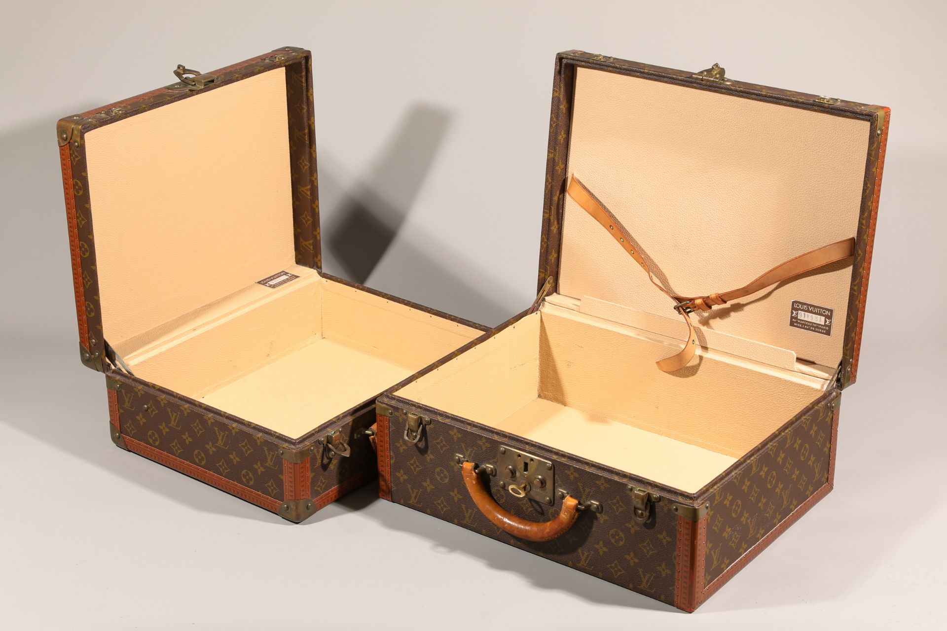 2 Louis Vuitton Suitcases, Model Rigid Alzer - Image 4 of 6