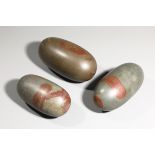 3 Shiva Lingam Steine