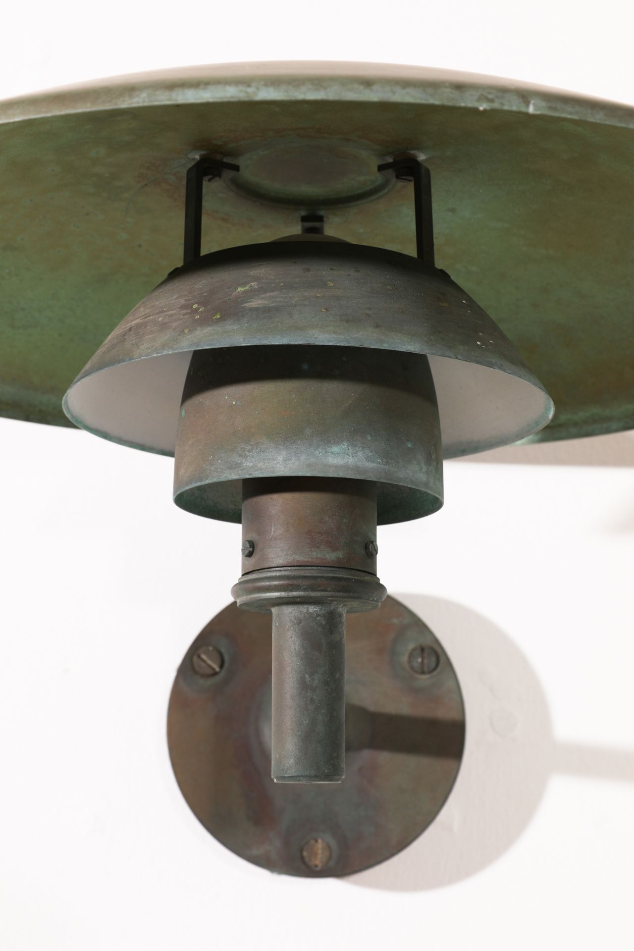 Poul Henningsen, Louis Poulsen, 2 wall Lights, model PH 4.5/3 for outdoor use - Image 5 of 7