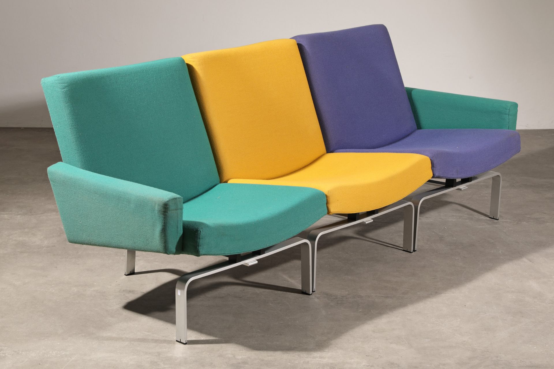 Jørgen Høj, Niels Vitsøe, modular 3 seater Sofa