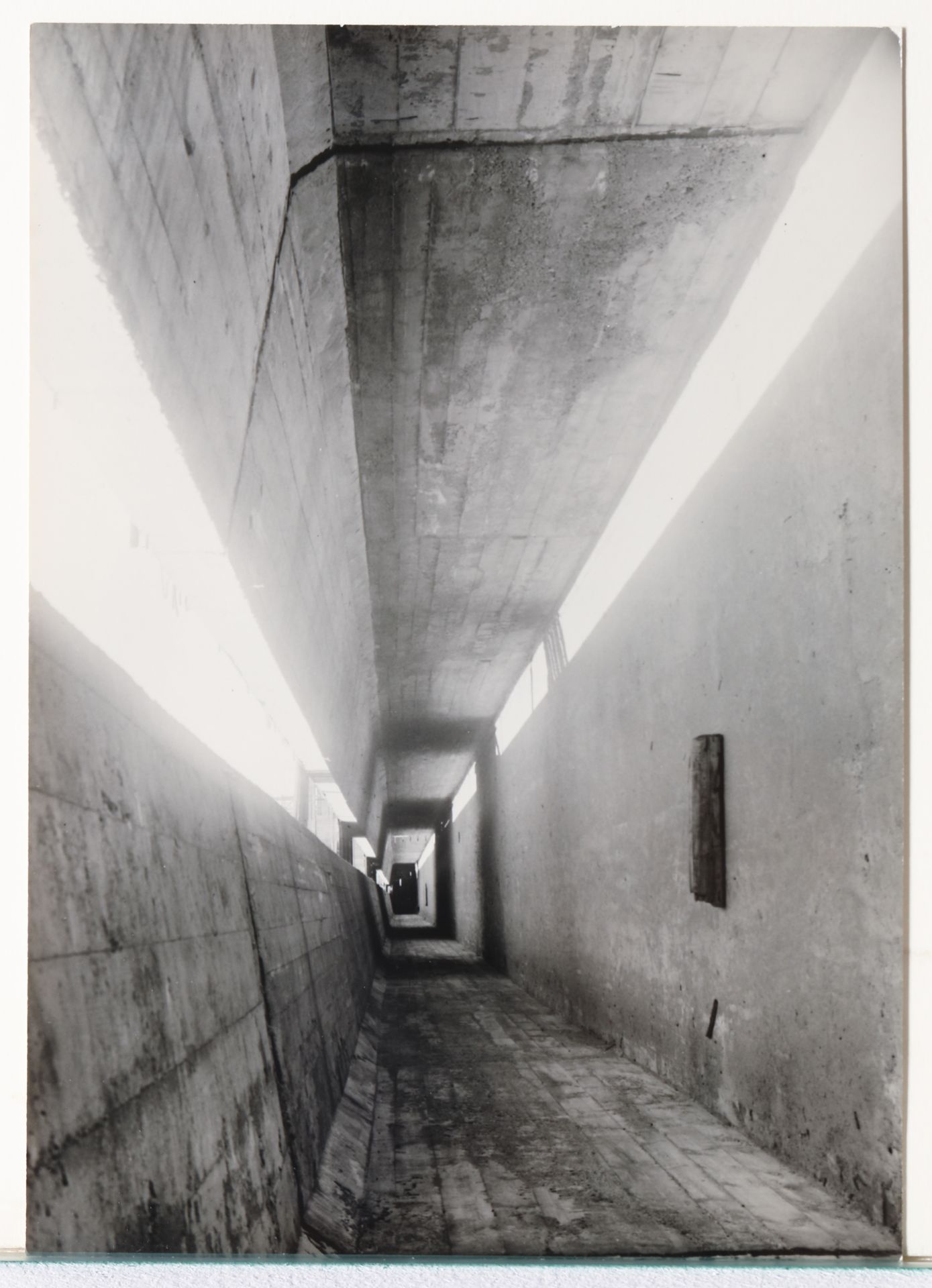 Albert Renger-Patzsch*, 3 Photographs - Image 2 of 9