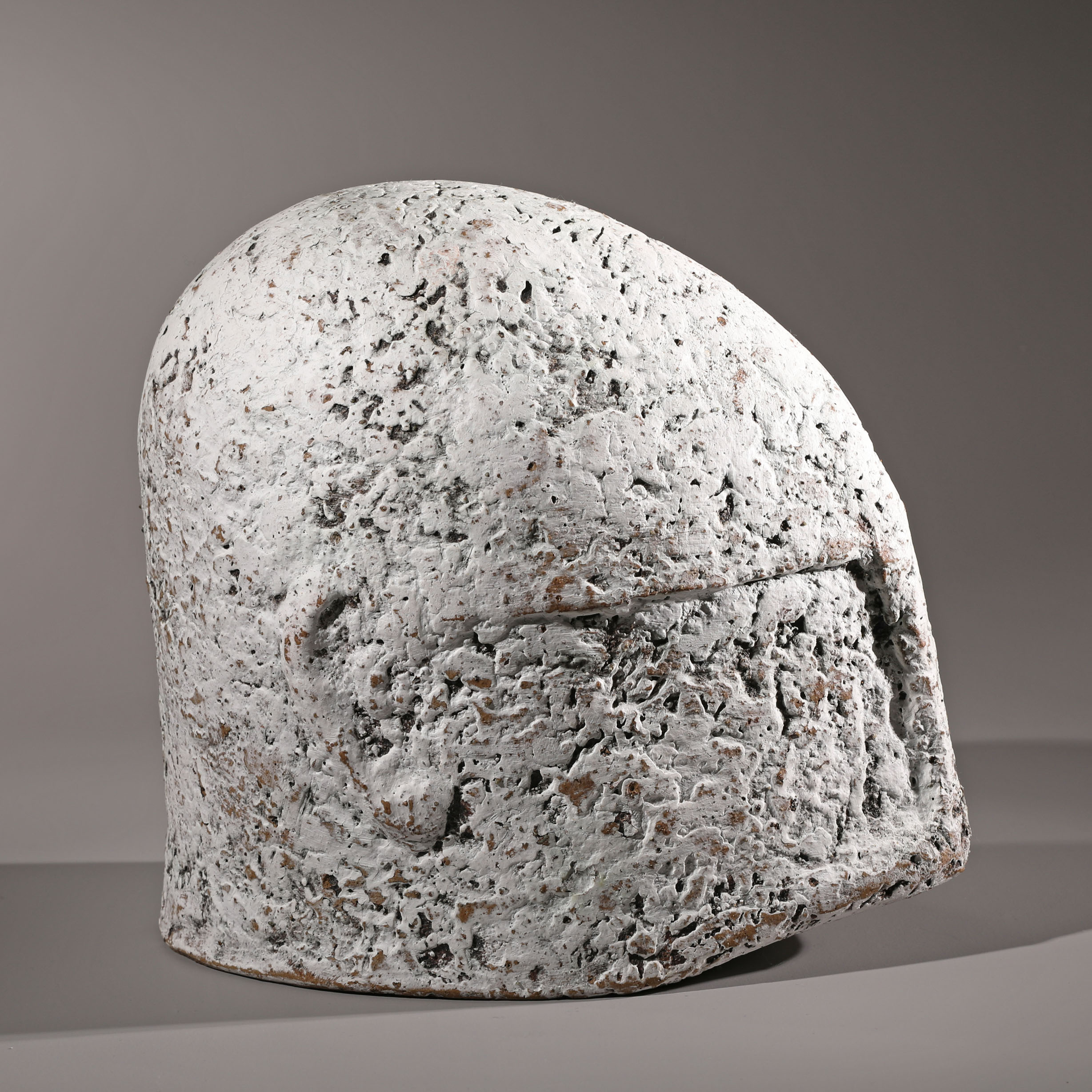 Fritz Vehring, Sculpture White Helmet