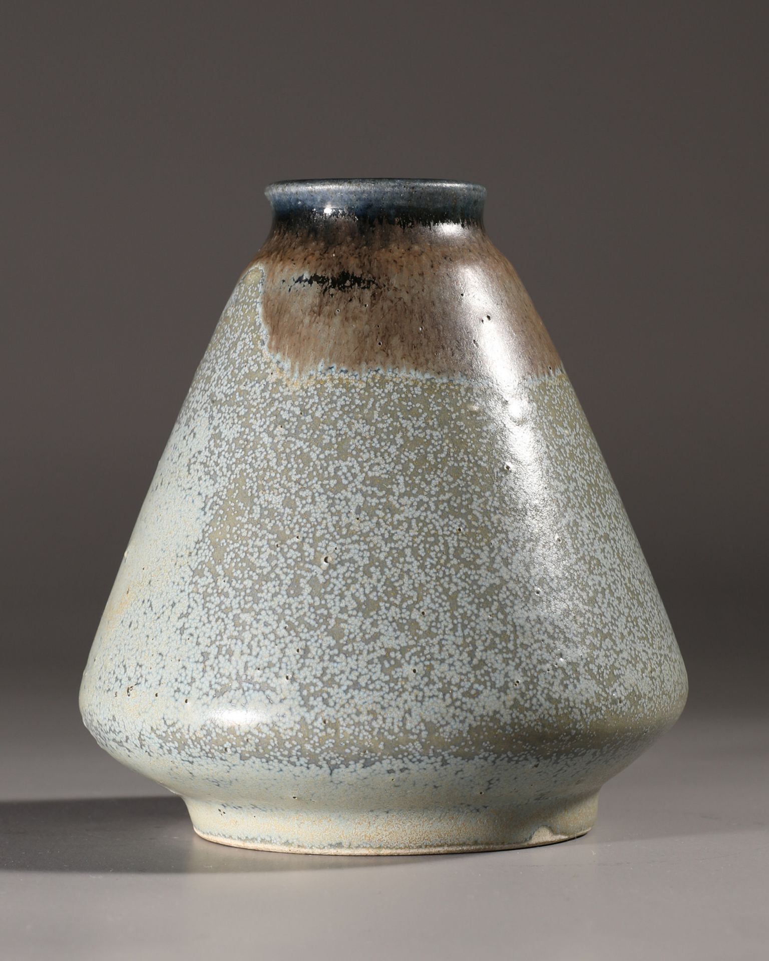 Jan Bontjes van Beek, kegelförmige Vase, 1960-66 - Bild 2 aus 3