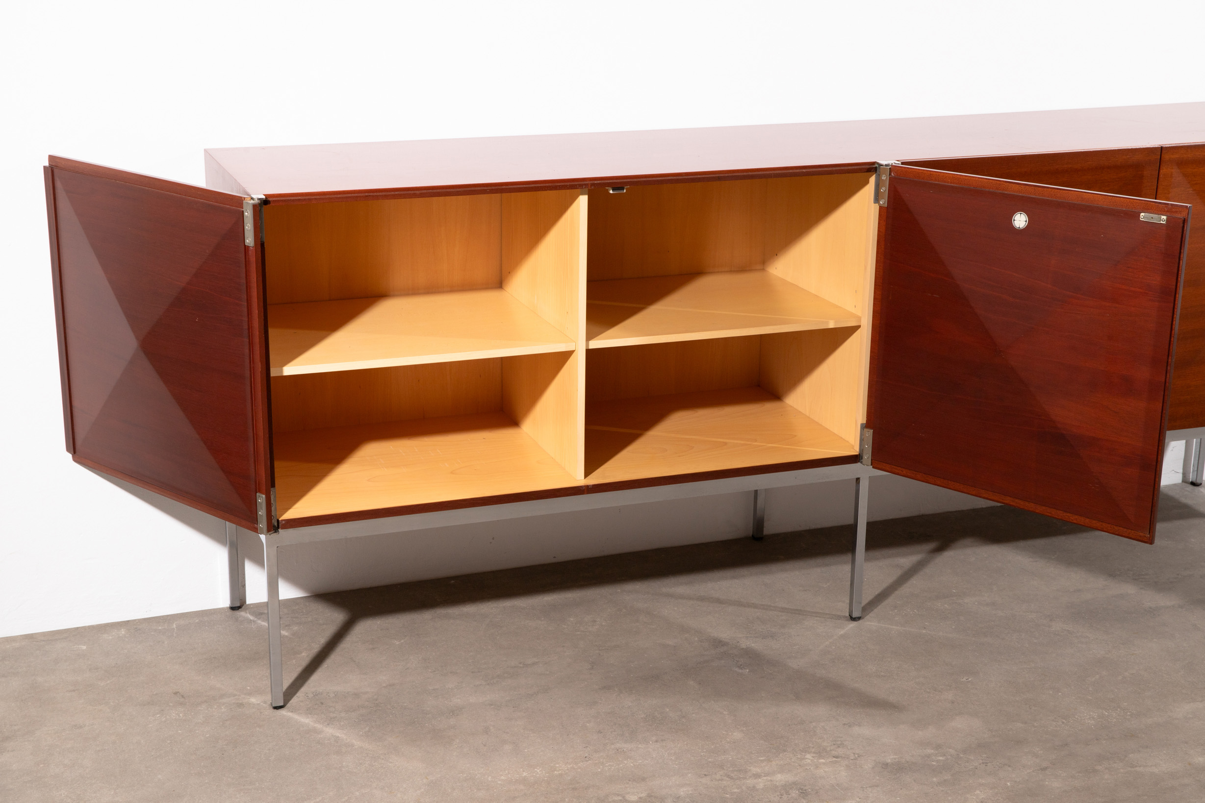 Philippon & Lecoq, Behr, Sideboard from the Diamond series - Image 4 of 7