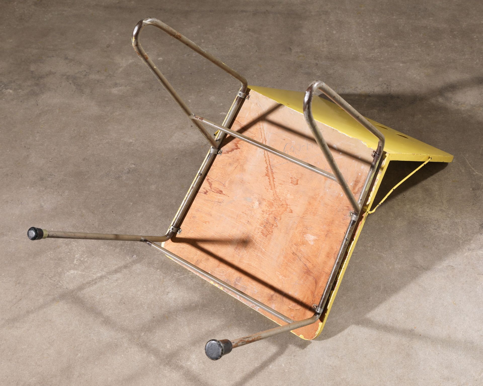Gerrit Rietveld Jr., Stuhl aus einer selbst produzierten Kleinserie - Bild 7 aus 7