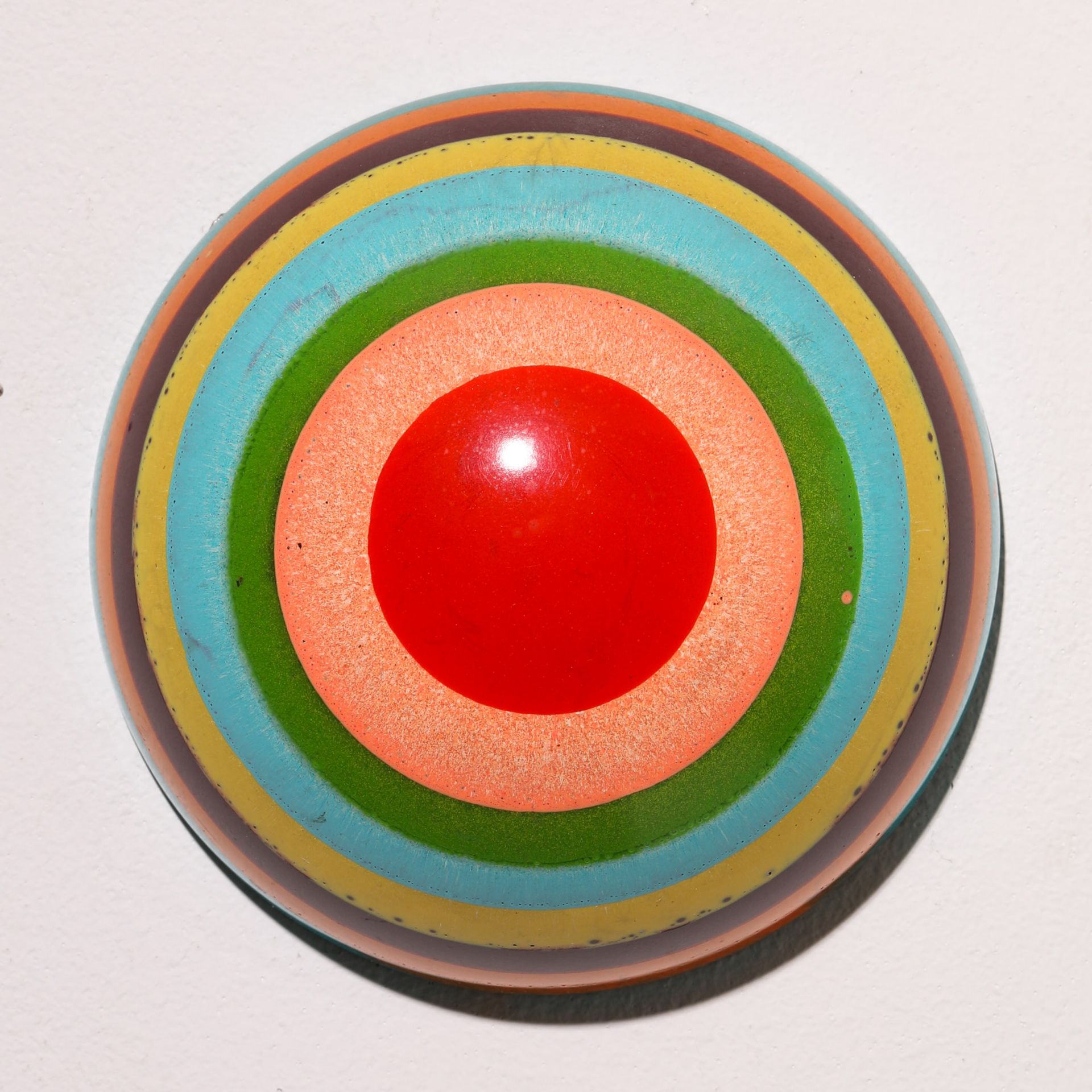 Markus Linnenbrink*, Pupille B3, 2002, solid hemisphere, colored epoxy resin - Image 2 of 4