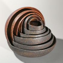 Beate Kuhn*, Schalenskulptur, 1980