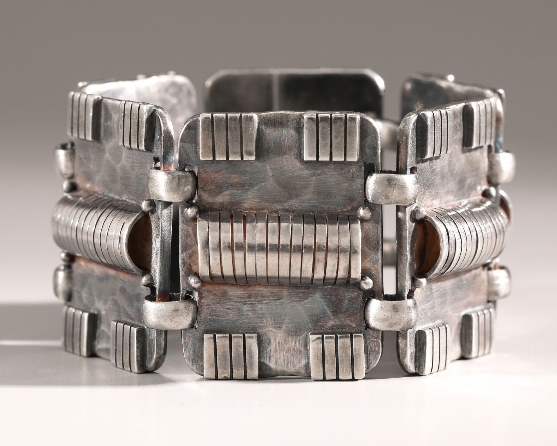 Jean Després, Bracelet - Image 3 of 8