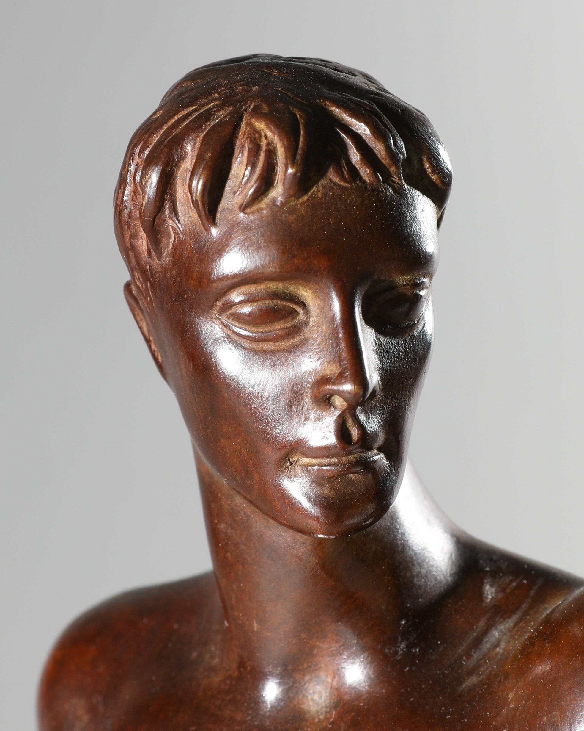 Arno Breker*, Standing male nude, 1969-70, Bronze, E.A., H. 50 cm - Image 2 of 6