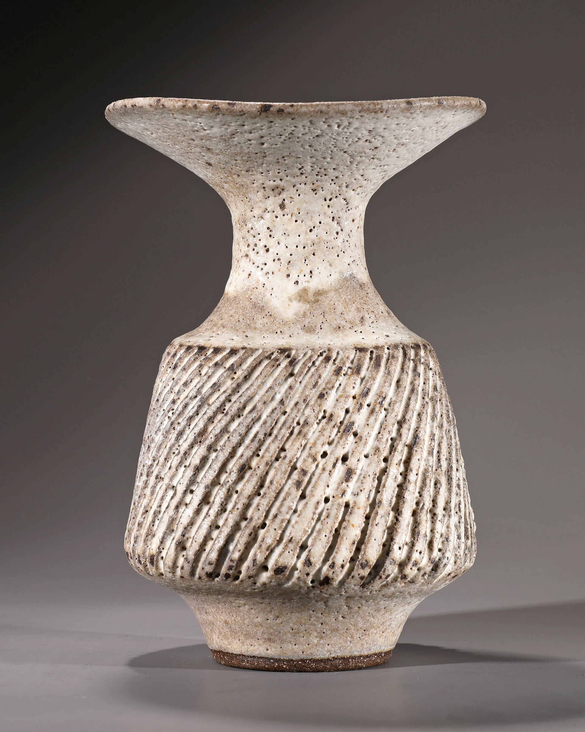 Lucie Rie*, Vase. 1980-1981 - Image 6 of 8