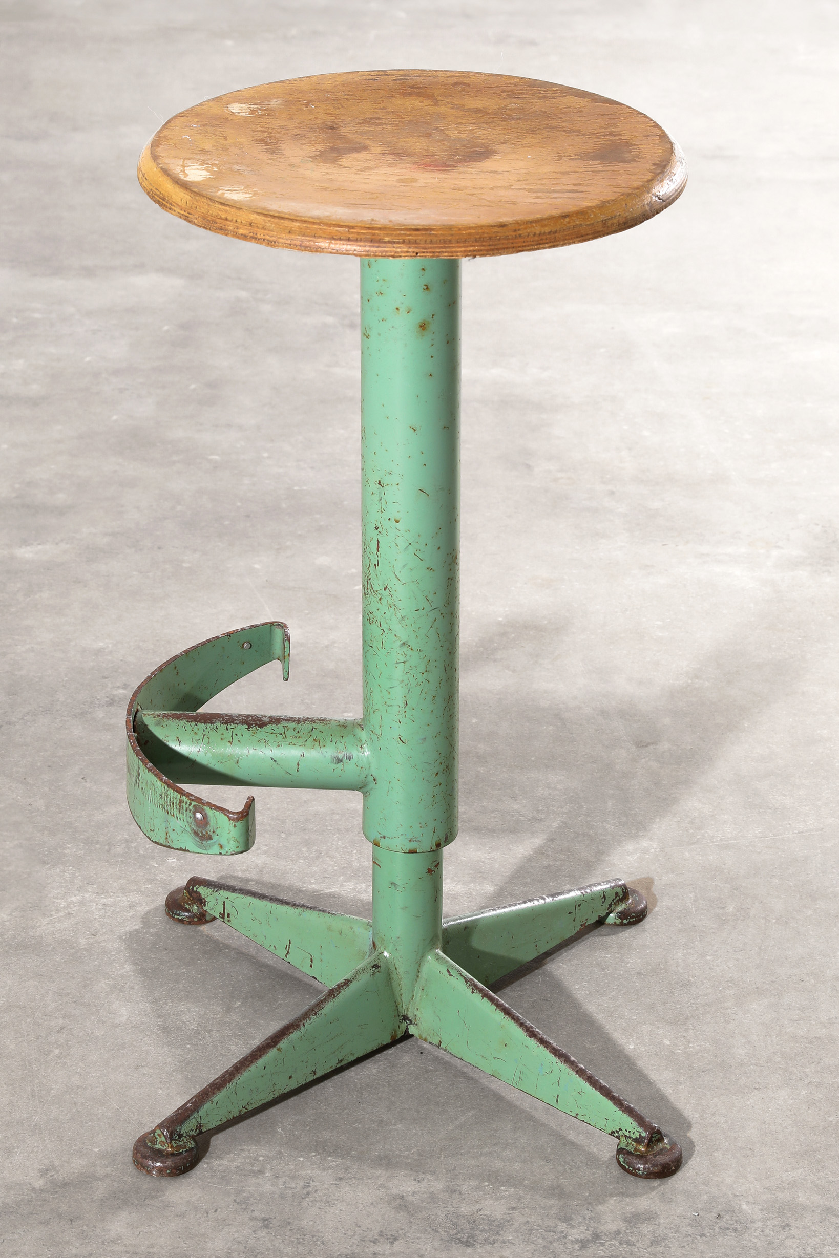 Jean Prouvé, Ateliers Jean Prouvé, rare rotating and height-adjustable stool