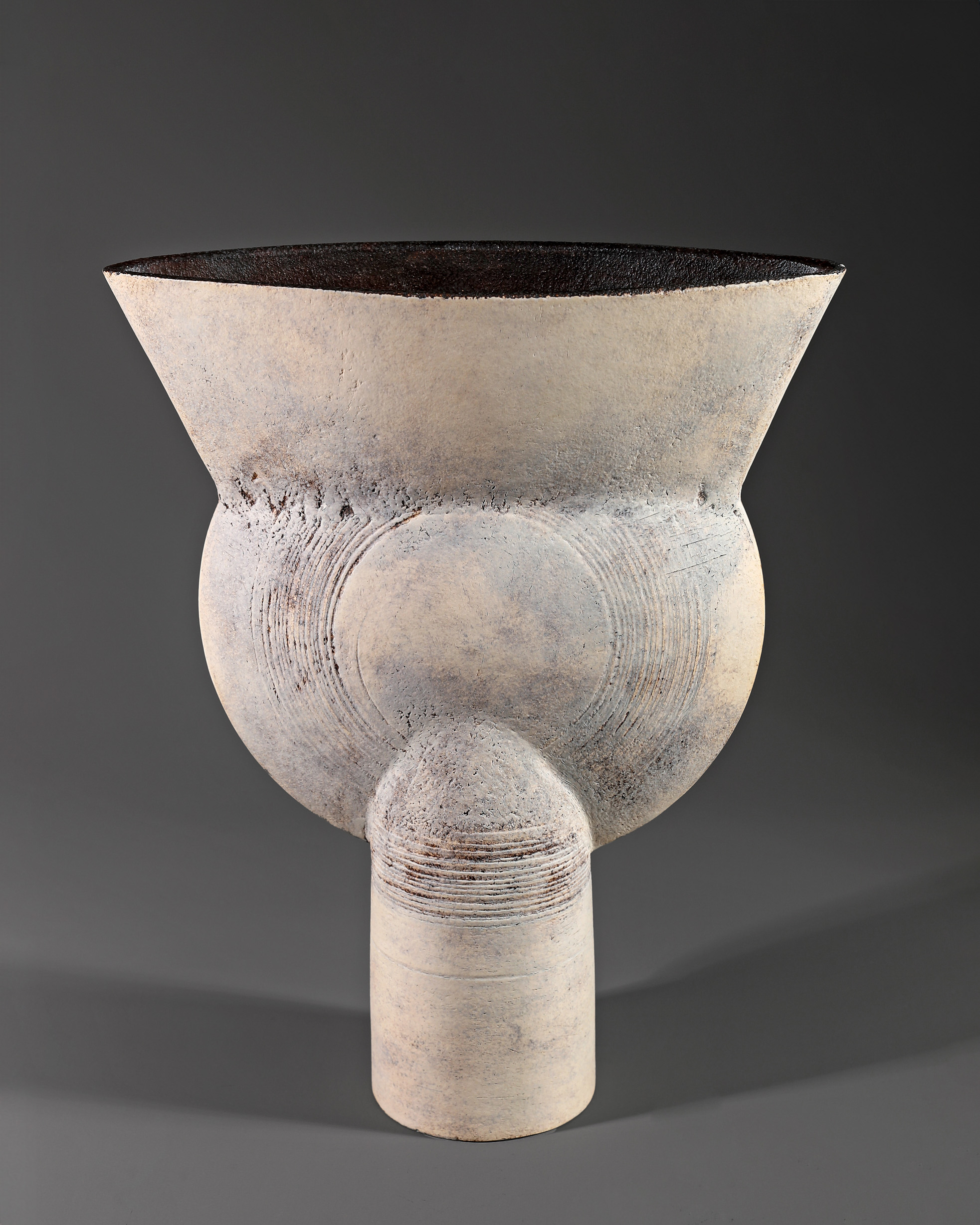 Hans Coper*, large Vase Thistle