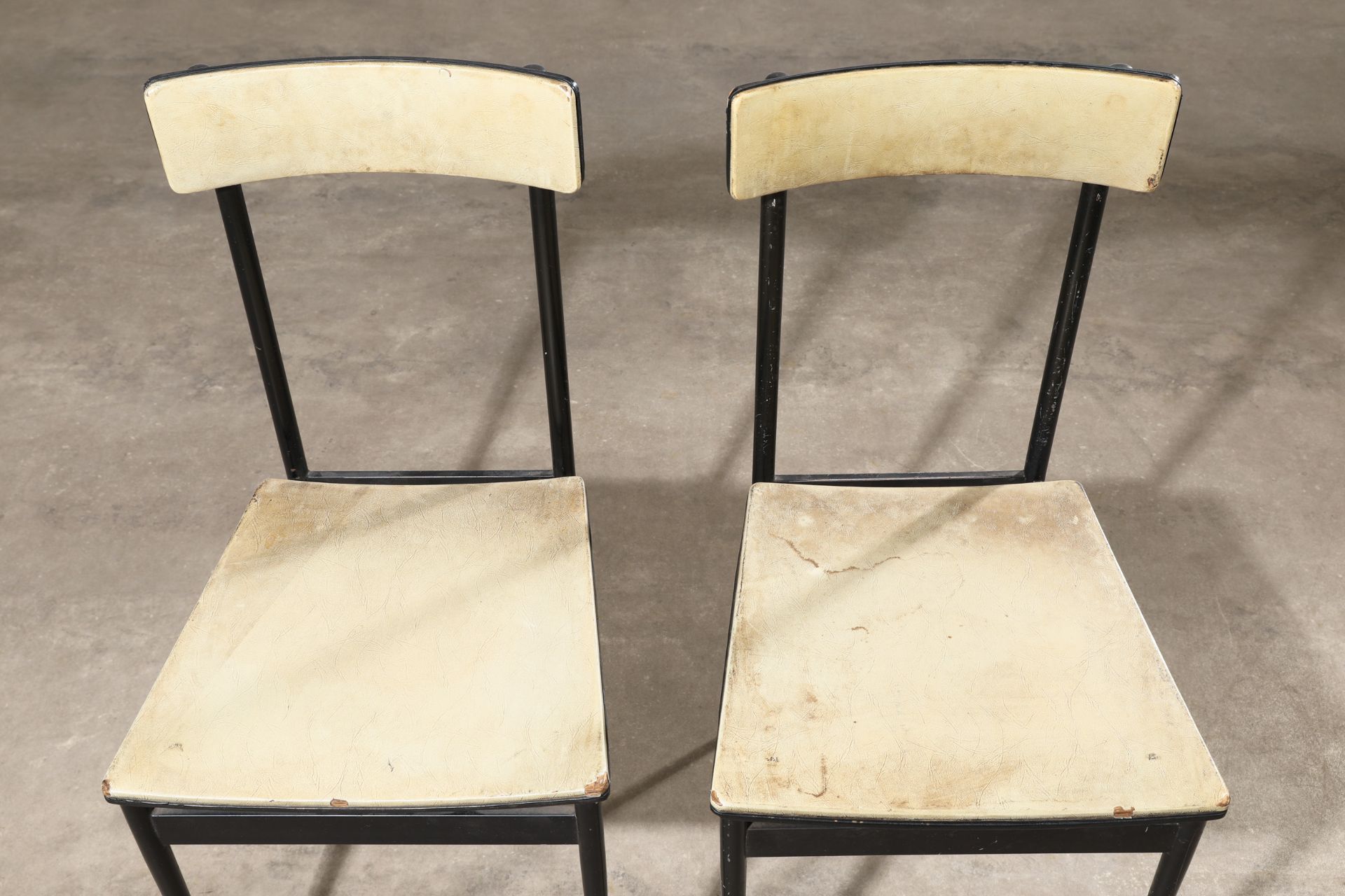 2 Chairs Italy 1950s - Image 3 of 5