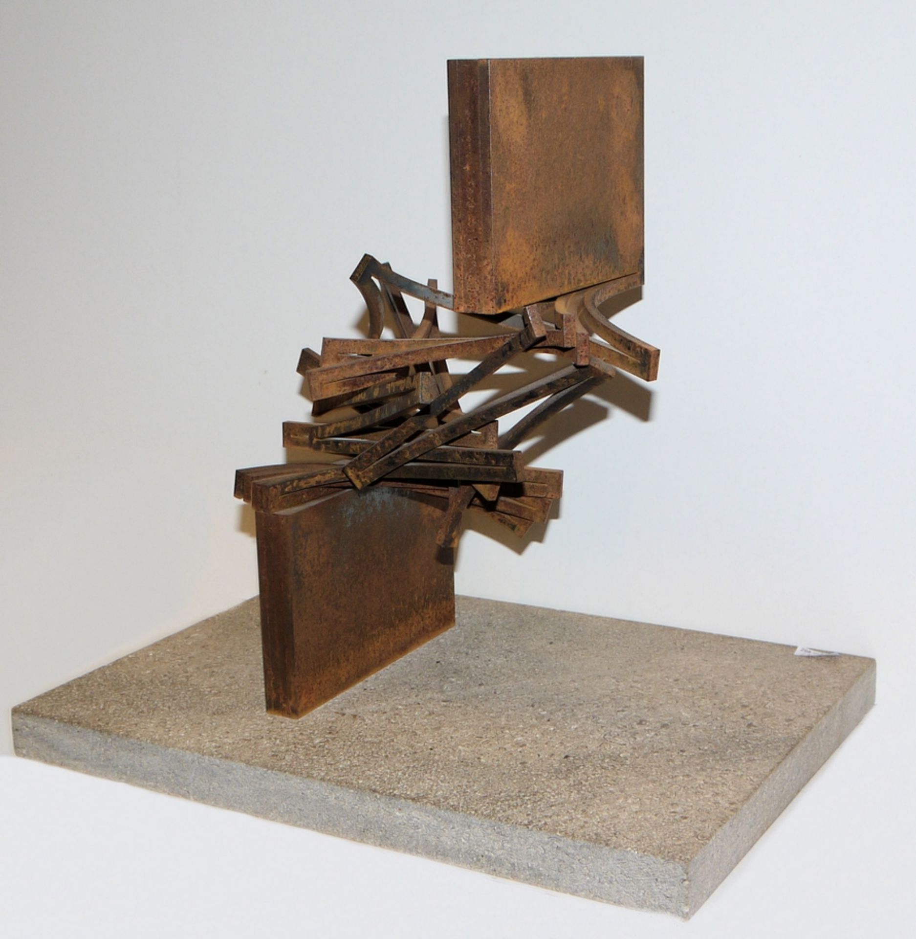 Thomas Röthel, room sculpture, steel with rust patina, with monograph "Thomas Röthel Stahlskulpture