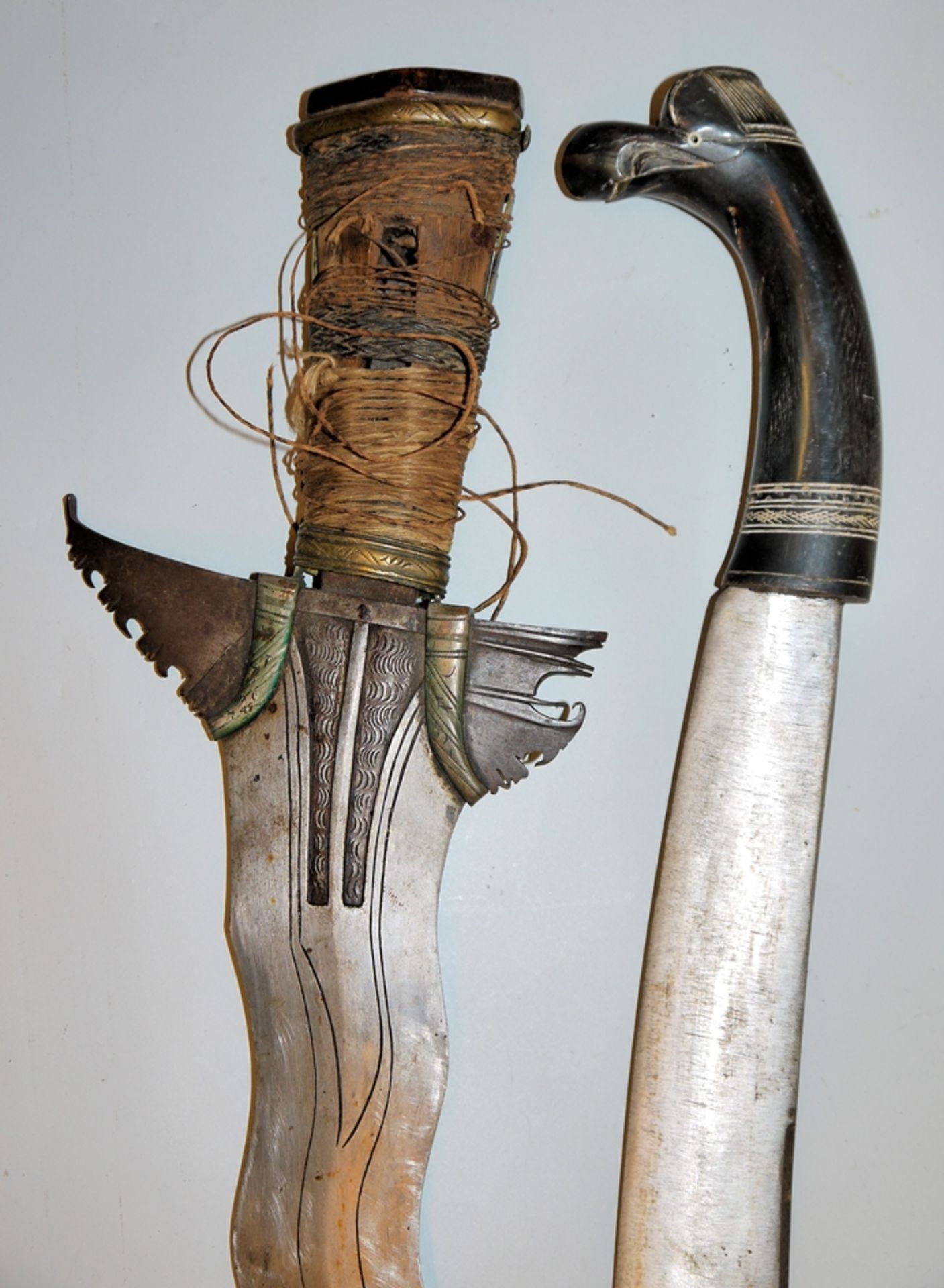 A Filipino kris "Kalis" and a "Golok", Indonesian machete - Image 2 of 2