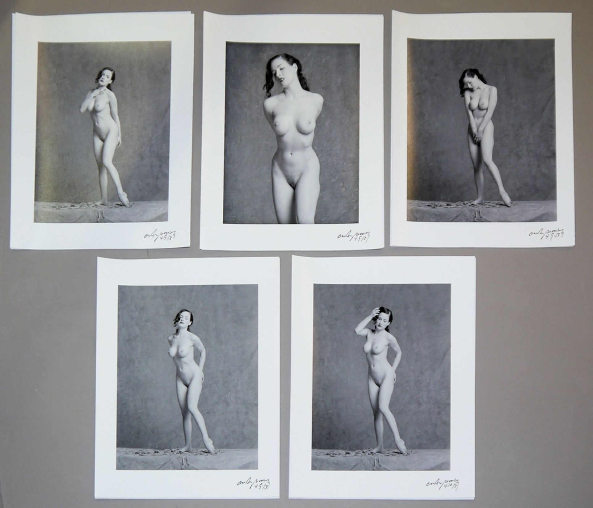 Craig Morey, Erotische Akte (Dita von Teese), 5 signierte Photographien von 2013
