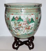 Große "fish bowl" mit legendärer Szenerie, späte Qing-Zeit, China 19. Jh.