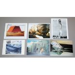 Christo, 6 handsignierte Kunstpostkarten, zweimal zusätzlich von Jeanne-Claude signiert