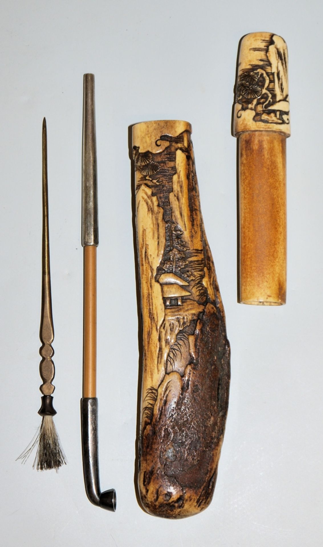 Kiseruzutsu with Kiseru, Edo period staghorn pipe case, Japan 19th century - Image 2 of 2