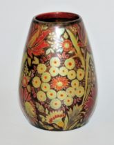 Vilmos Zsolnay, Vase mit Blumendekor, Pécs, Anfang 20. Jh.