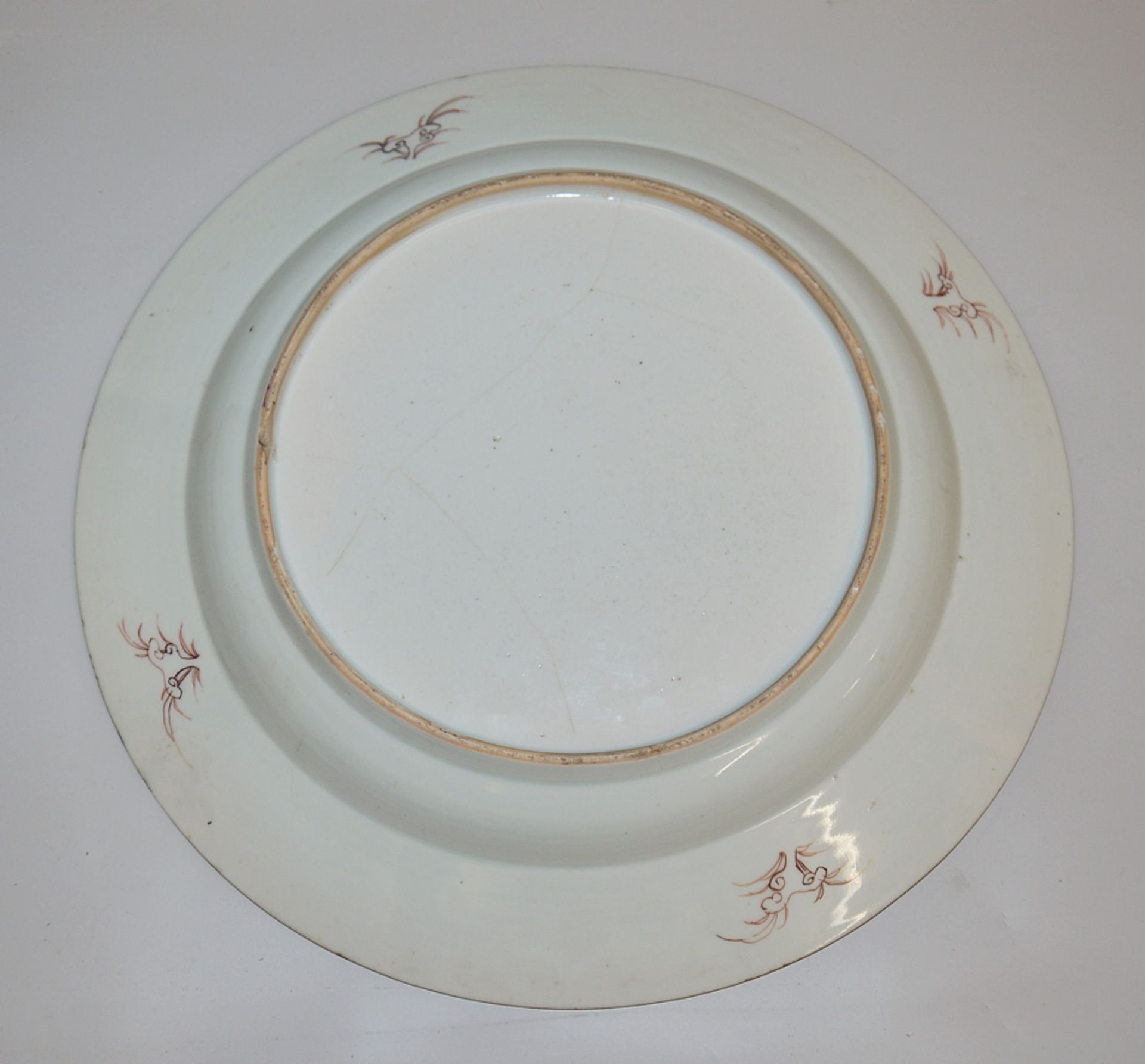 Large porcelain plate from the Yongzheng period, China circa 1730 - Image 2 of 2